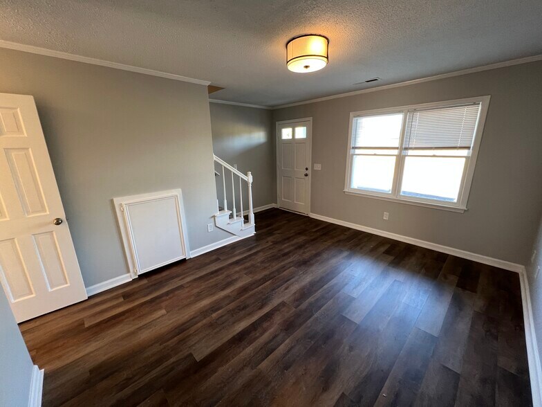 More Photos Of 1738 12th St, Cayce Apartments For Sale