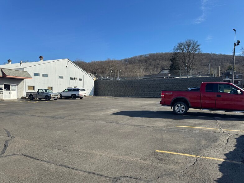 More Photos Of , Binghamton Unknown For Sale