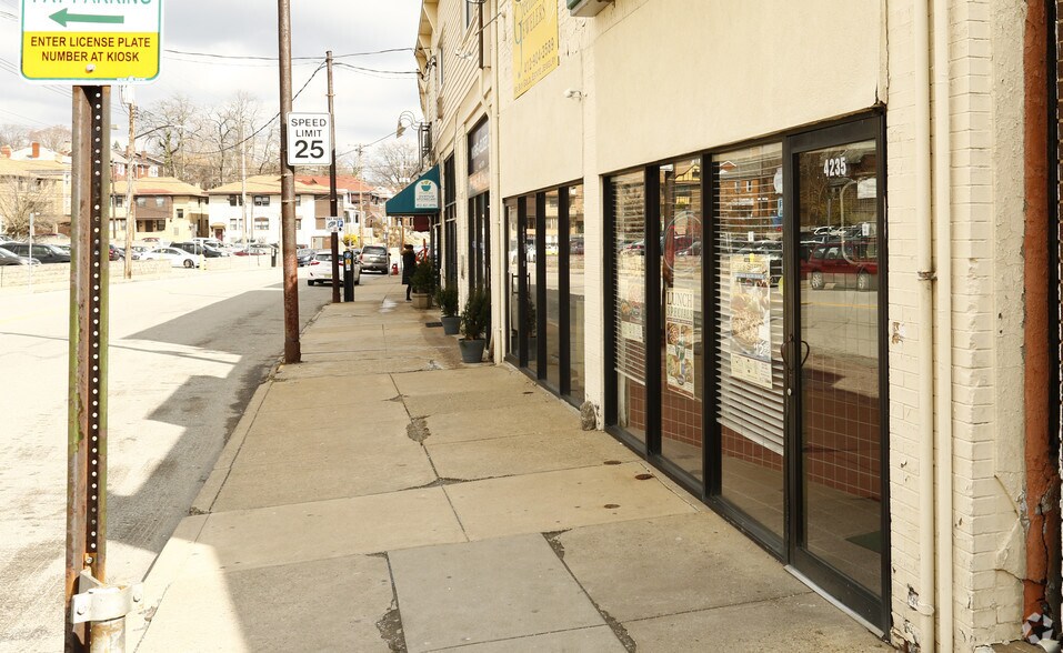 More Photos Of 4233-4235 Murray Ave, Pittsburgh Storefront For Lease
