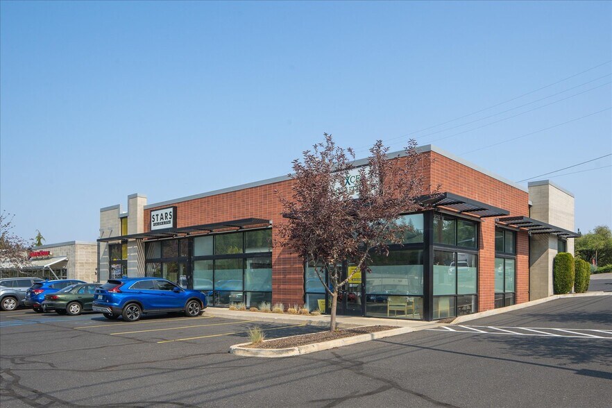 Primary Photo Of 1628 W Francis Ave, Spokane Freestanding For Lease