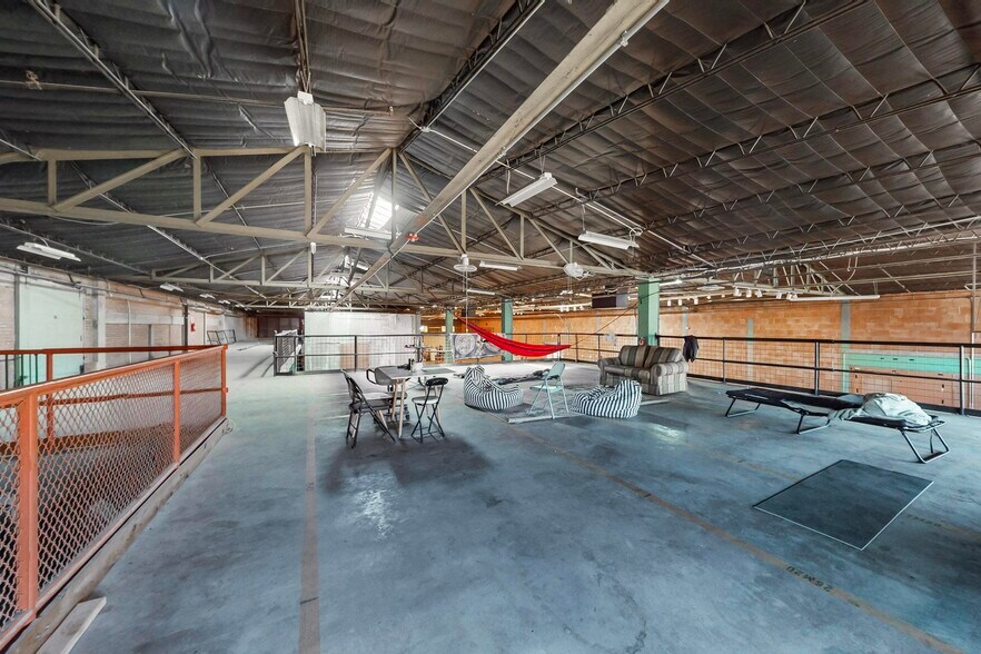 More Photos Of 1510-1512 1st St NW, Albuquerque Industrial For Sale