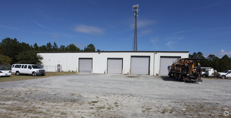 More Photos Of 1275 County Road 210 W, Jacksonville Warehouse For Sale