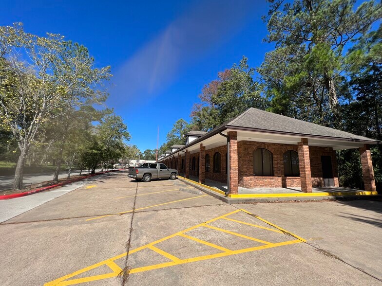 More Photos Of 3707 Fatta Dr, Dickinson Medical For Lease