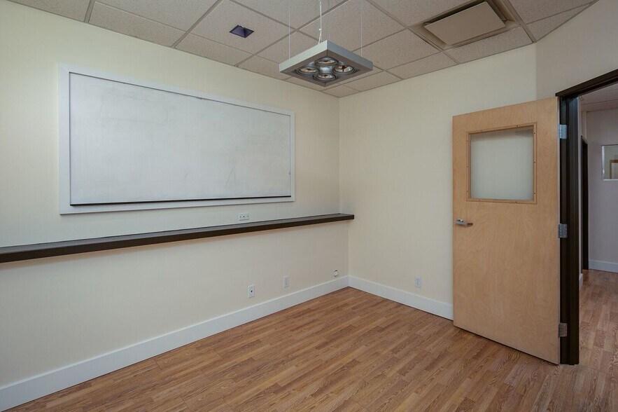 More Photos Of 225 Prado Rd, San Luis Obispo Office For Lease