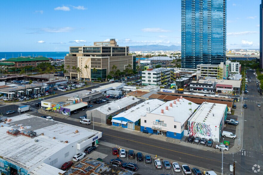 More Photos Of 328 Cooke St, Honolulu Warehouse For Lease
