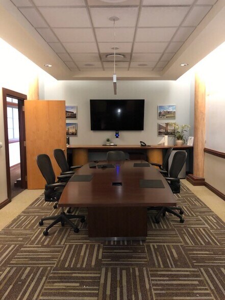 More Photos Of 205 Saint Paul St, Rochester Office For Lease