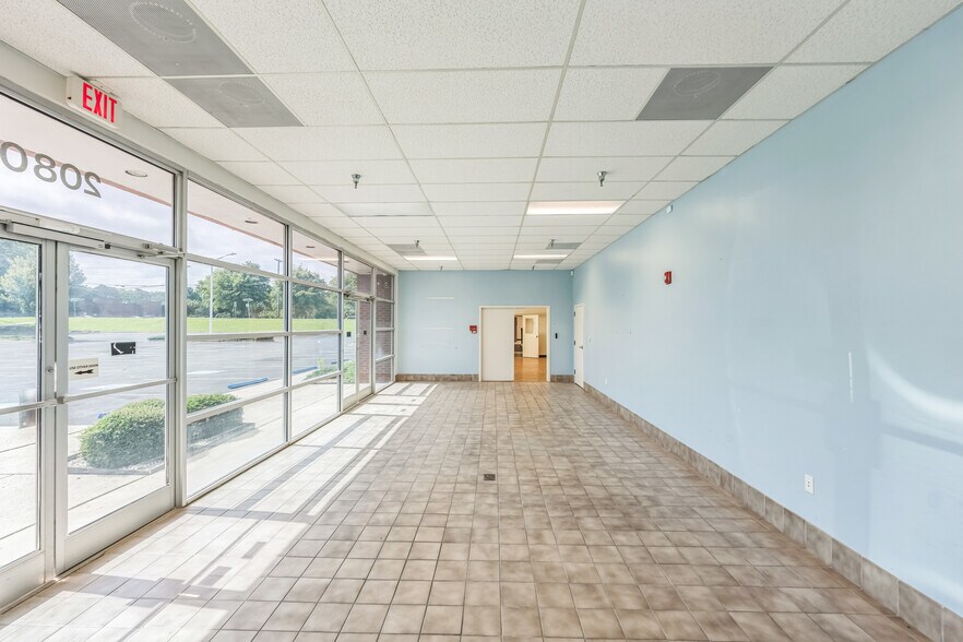 More Photos Of 2080 Brentwood St, High Point Office For Lease