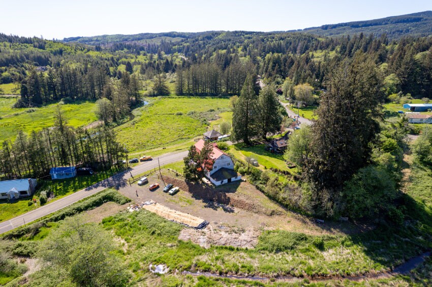 More Photos Of 25 Fraser Rd W, Tillamook Lodge Meeting Hall For Sale