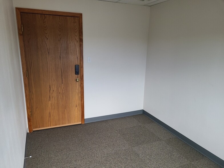 More Photos Of 10200 W 44th Ave, Wheat Ridge Office For Lease
