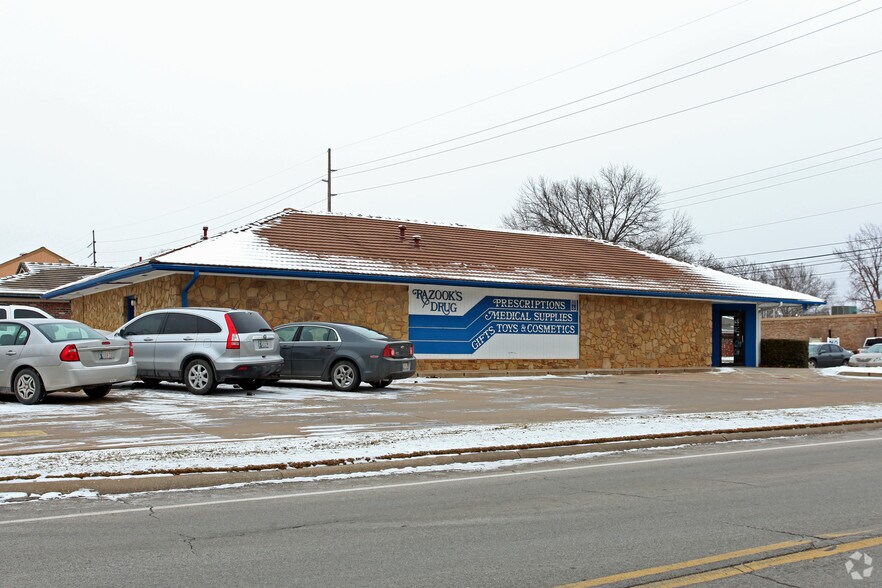 More Photos Of 1518 W 9th, Stillwater Drugstore For Sale