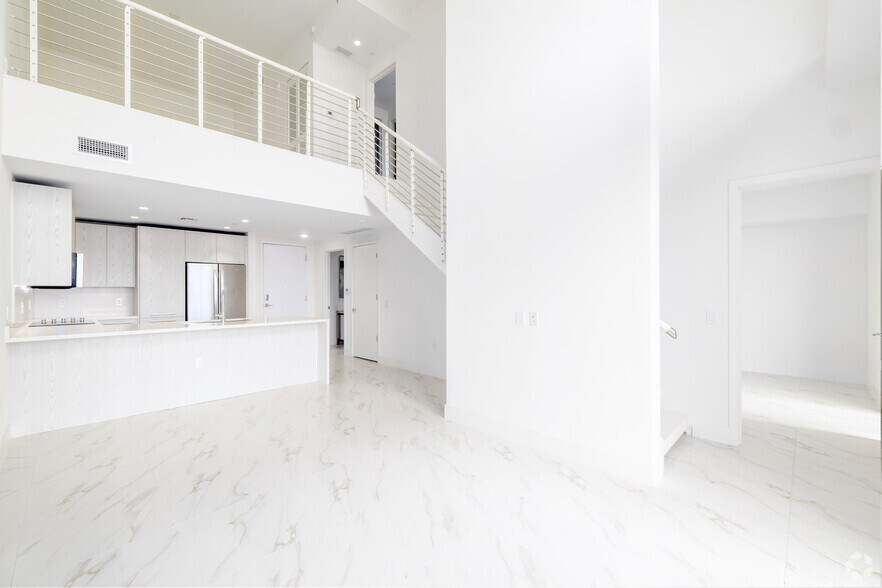 More Photos Of 2000 Metropica Way, Fort Lauderdale Apartments For Sale