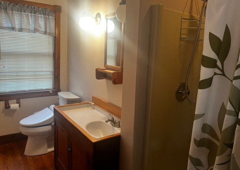 More Photos Of 3299 Kemp Rd, Dayton Office For Sale