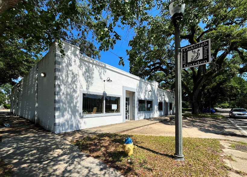 More Photos Of 310 S Broad St, Mobile Freestanding For Sale