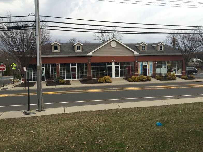 Primary Photo Of 197 Wall St, West Long Branch Storefront For Lease