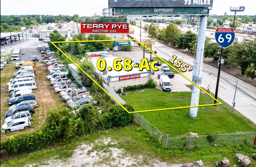 More Photos Of 17717 Highway 59 N, Humble Auto Repair For Sale