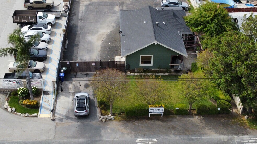 More Photos Of 9625 8th St, Rancho Cucamonga Contractor Storage Yard For Sale