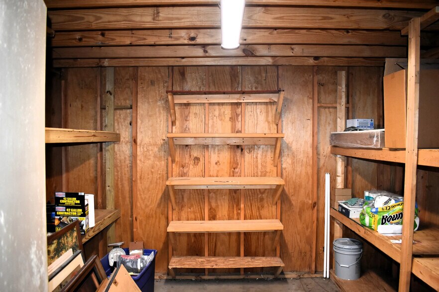 More Photos Of 859 Clayton St, Montgomery Warehouse For Sale