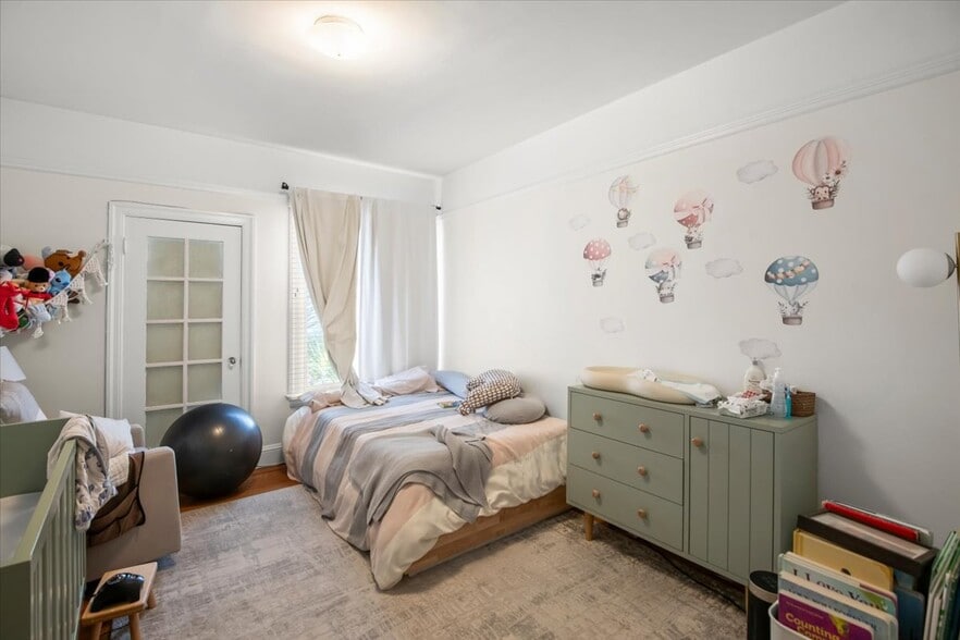 More Photos Of 3241 Clement St, San Francisco Apartments For Sale