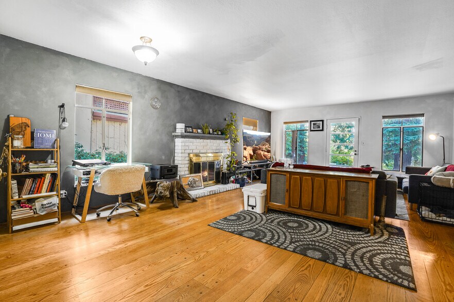 More Photos Of Plaza Way, Lafayette Storefront Retail Residential For Sale