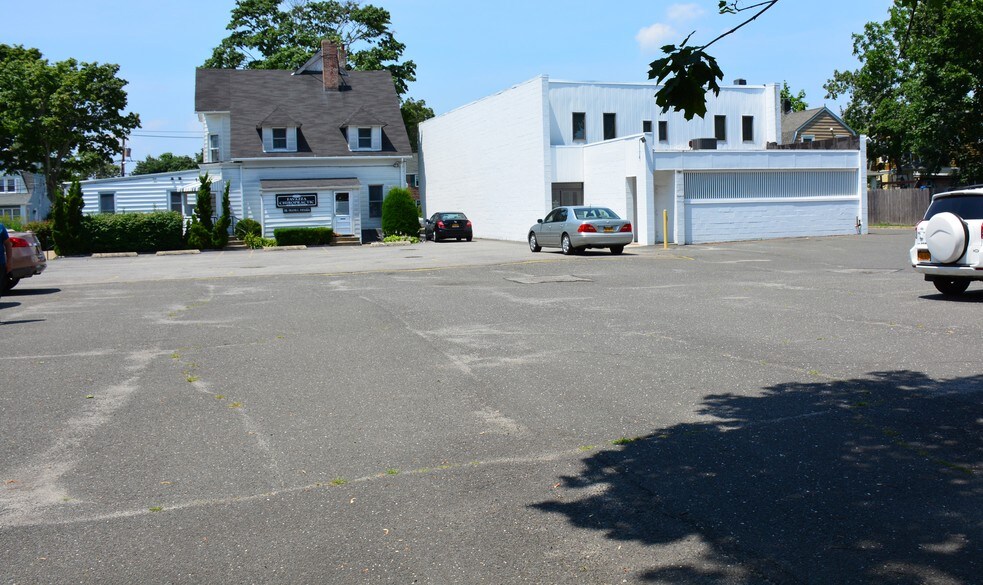 More Photos Of 157 N Ocean Ave, Patchogue Medical For Lease