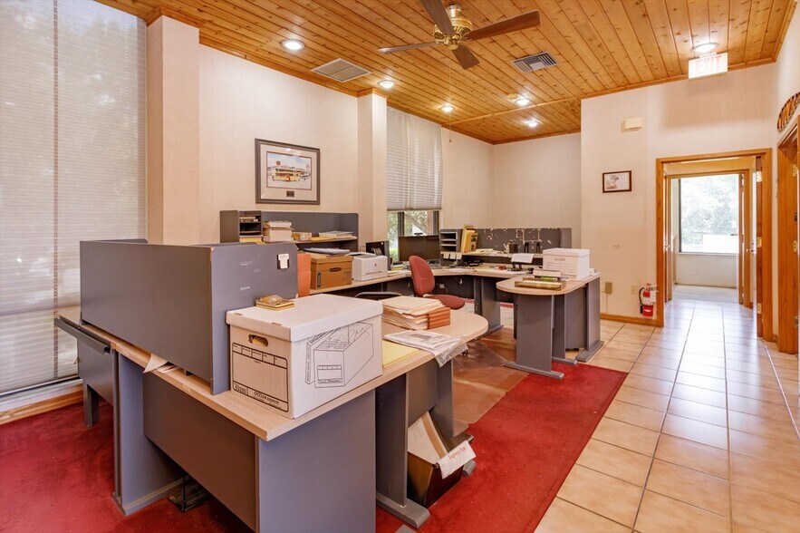 More Photos Of 200 N Thornton Ave, Orlando Office For Sale