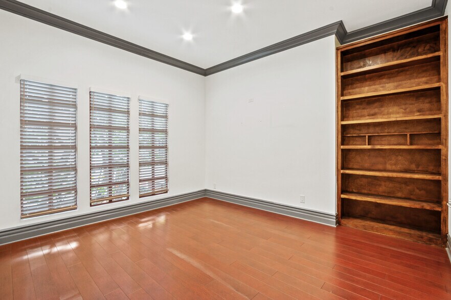 More Photos Of 1252-1254 Irvine Blvd, Tustin Medical For Lease