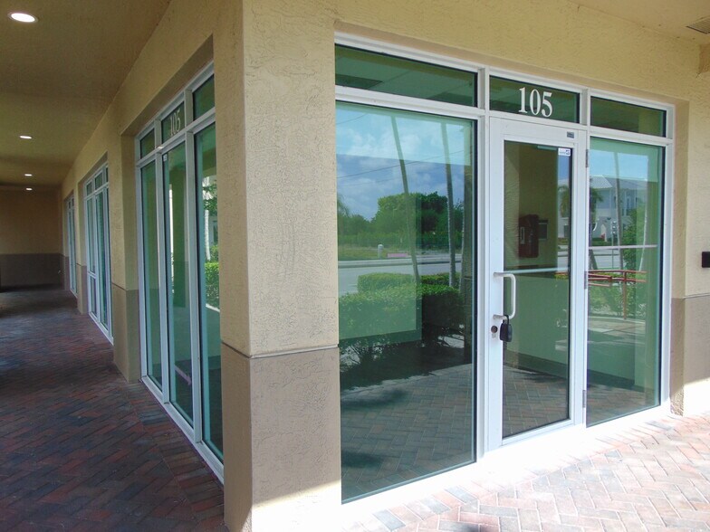 More Photos Of 2512 N Federal Hwy, Delray Beach Self Storage For Lease