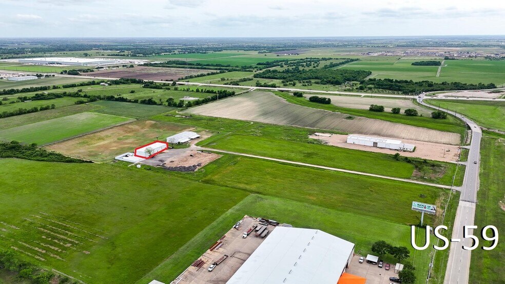 More Photos Of 3715 US-59 Hwy, Rosenberg Warehouse For Lease