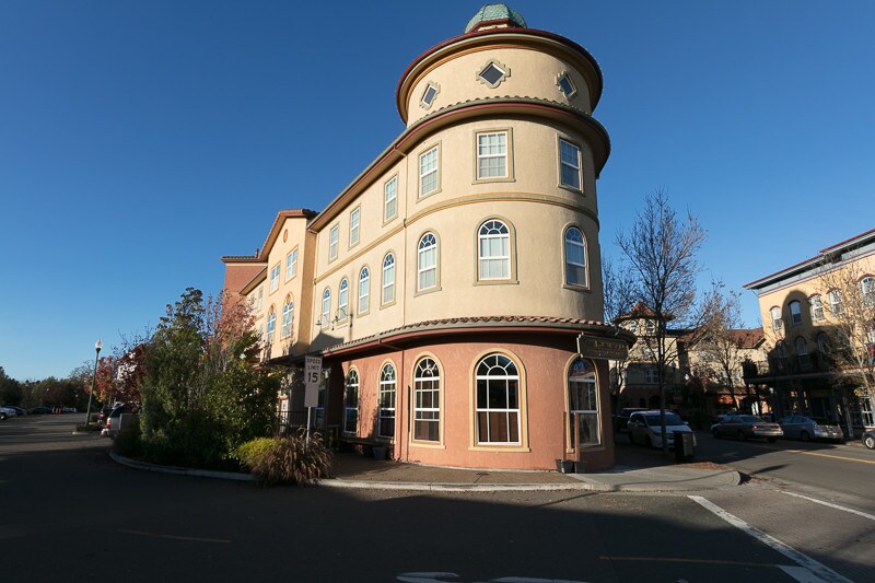 More Photos Of 220 Windsor River Rd, Windsor Apartments For Sale