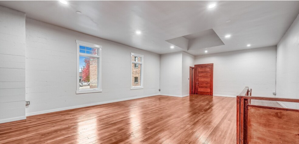 More Photos Of 1116 1st St, Snohomish Storefront For Lease