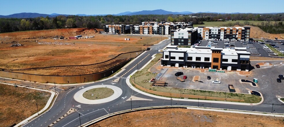 More Photos Of 1600 Graves Mill Rd, Lynchburg Unknown For Lease