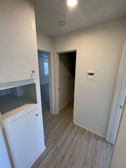 More Photos Of 3117 E 6th St, Long Beach Apartments For Sale