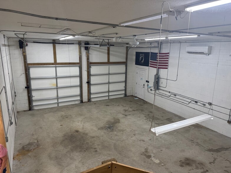 More Photos Of 206 Barwick St, Wildwood Office Residential For Sale
