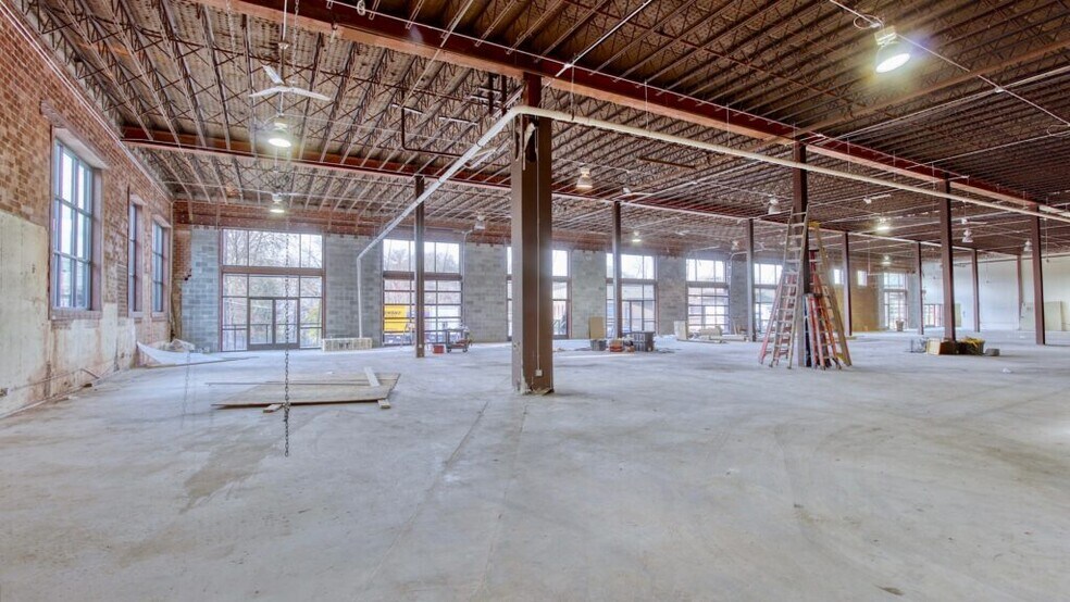More Photos Of 763-765 Trabert Ave NW, Atlanta General Retail For Lease