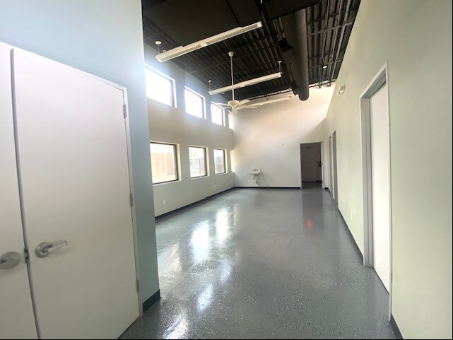 More Photos Of 5150 Crenshaw Rd, Pasadena Medical For Lease