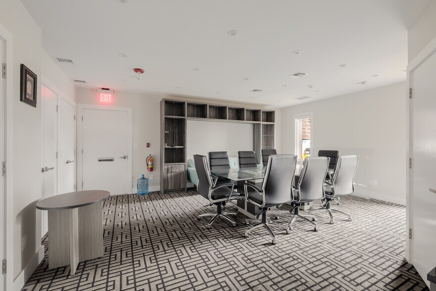 More Photos Of 377 Route 59, Airmont Medical For Lease