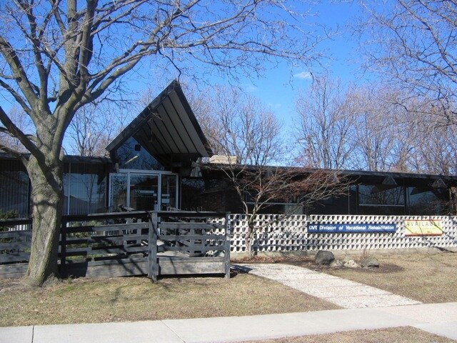 More Photos Of 6830 W Villard Ave, Milwaukee Office For Sale