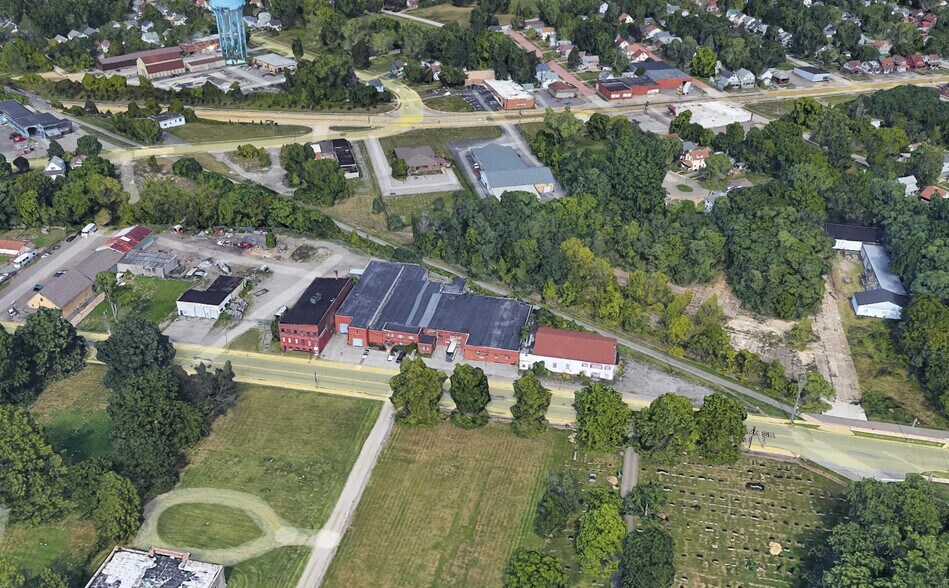 More Photos Of 1309 Niles Rd SE, Warren Warehouse For Sale