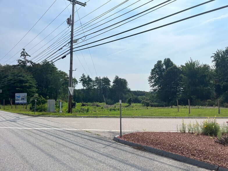 More Photos Of 703 Daniel Webster Hwy, Merrimack Refrigeration Cold Storage For Lease