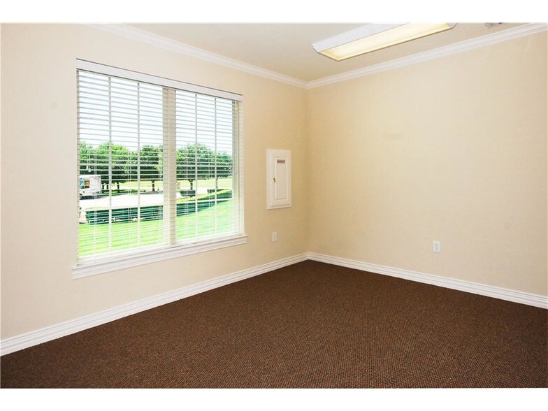 More Photos Of 8765 Stockard Dr, Frisco Office For Sale
