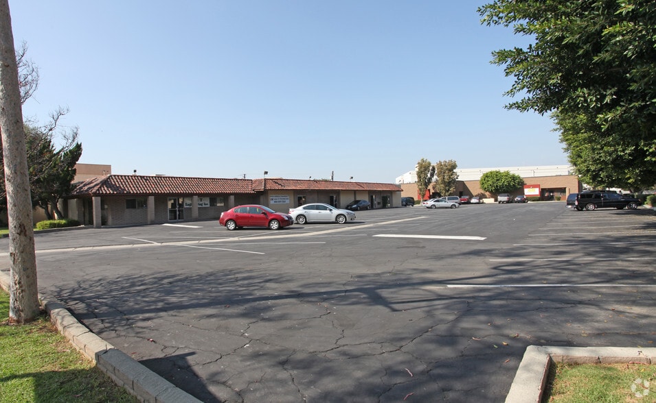 More Photos Of 15437-15443 Proctor Ave, City of Industry Warehouse For Lease