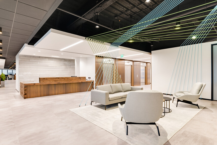 More Photos Of 3232 McKinney Ave, Dallas Office For Lease