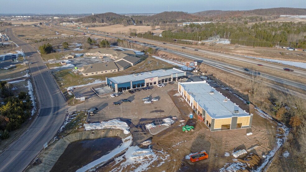 More Photos Of 1643 Commercial Blvd, Chippewa Falls Freestanding For Lease