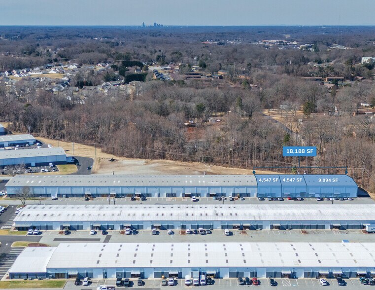 More Photos Of 1255 South Park Dr, Kernersville Warehouse For Lease