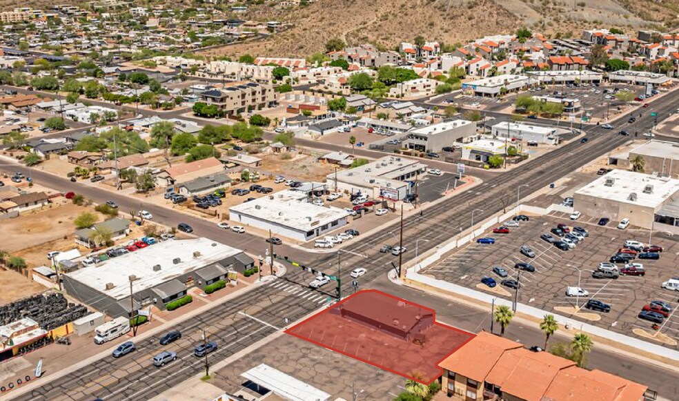 More Photos Of 9521 N 7th St, Phoenix Bar For Sale
