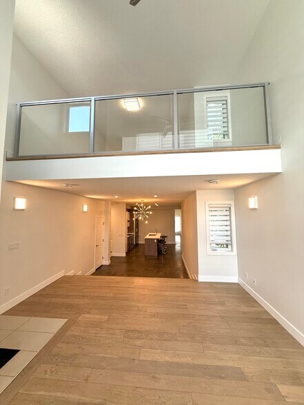 More Photos Of 613 3rd Ave NE, Calgary Apartments For Sale