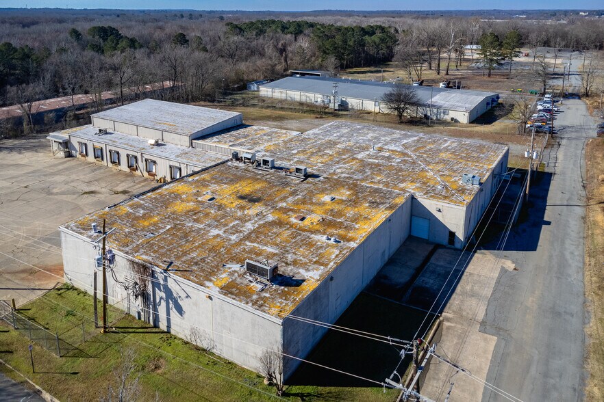 Primary Photo Of 3300 Brown St, Little Rock Warehouse For Sale