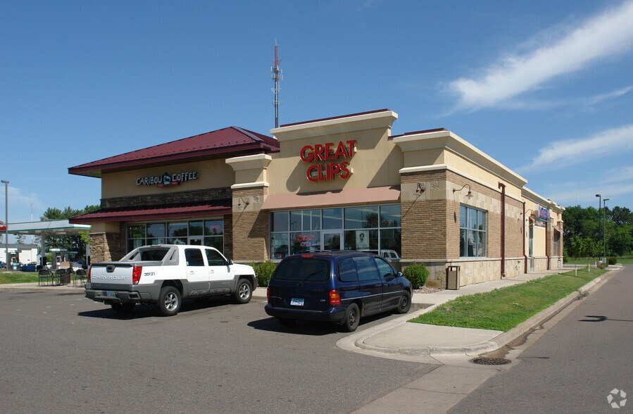 Primary Photo Of 1595 2nd Ave NE, Cambridge Freestanding For Lease