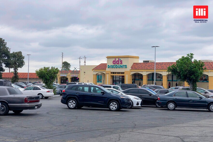 More Photos Of 13203-13241 Gladstone Ave, Sylmar Unknown For Lease