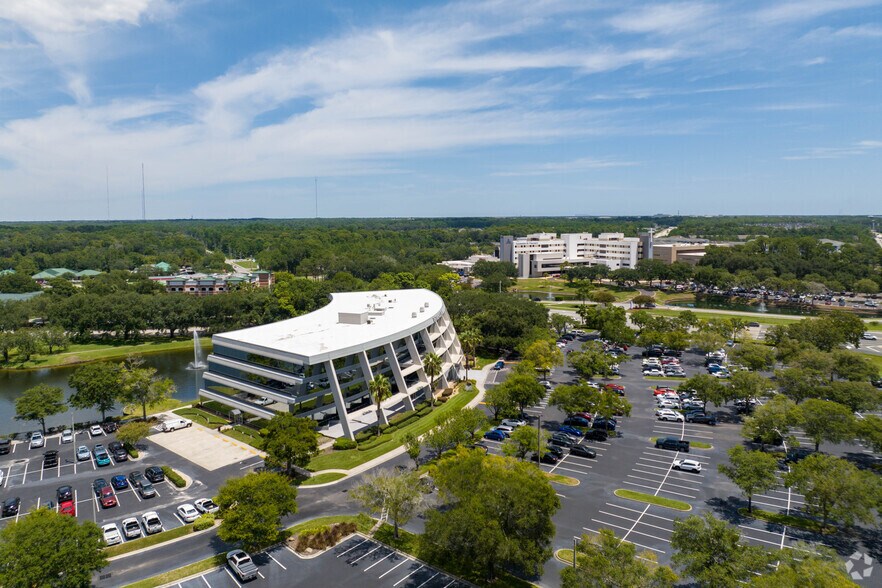 More Photos Of 4190 Belfort Rd, Jacksonville Office For Lease